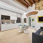Casa Elena Al Balcone Di Giulietta - Charme And Style 아파트 *