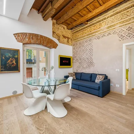 Casa Elena Al Balcone Di Giulietta - Charme And Style Verona