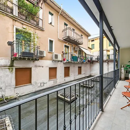 Casa Elena Al Balcone Di Giulietta - Charme And Style 아파트 *